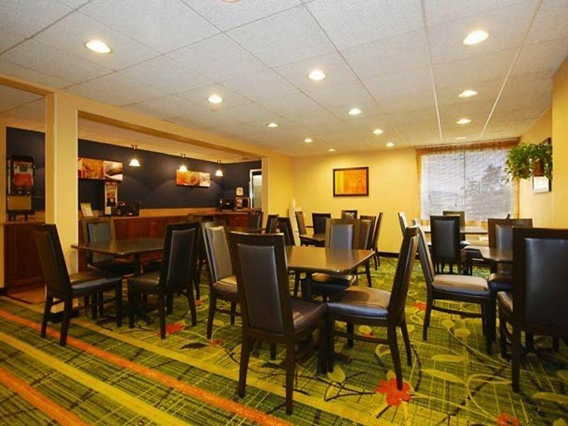 Fairfield Inn Boston Dedham Exterior photo